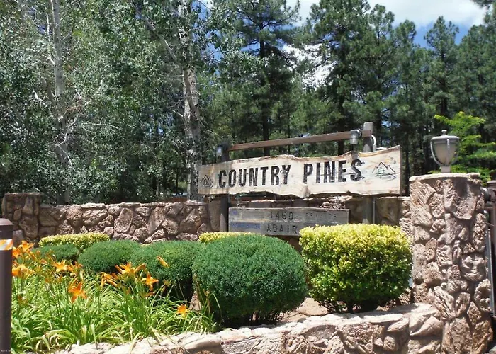 2br Gated Escape With A Pool And Walk To Dining And Trails Holiday home *